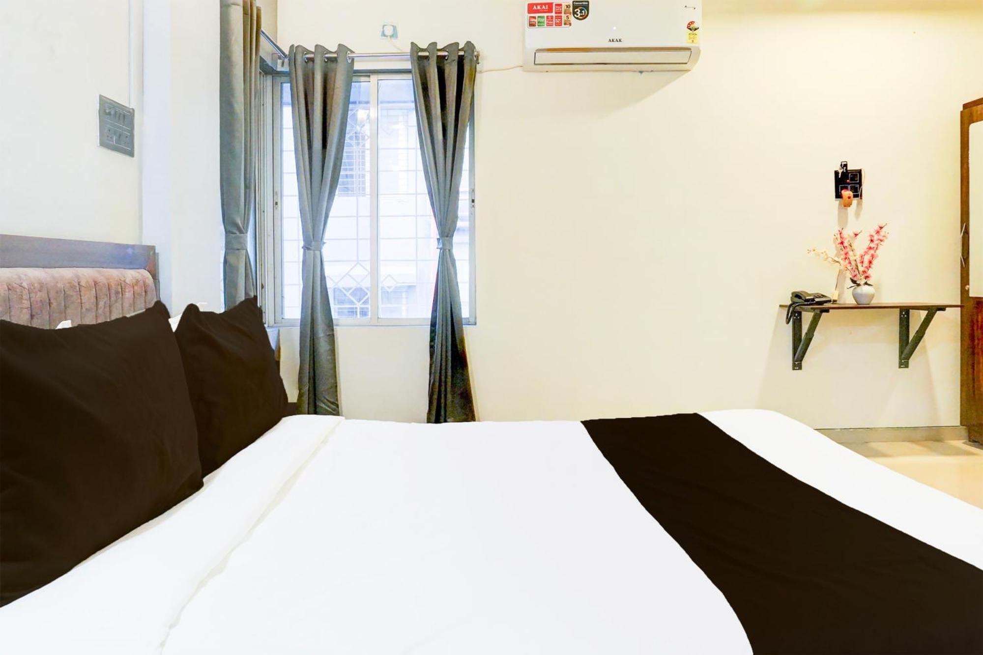 Hotel O The Highstreet Hometel Pune Exterior foto